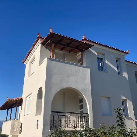 Apartment Enchanting Mycenae - Your Greek Retreat