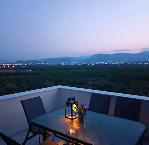 Enchanting Mycenae - Your Greek Retreat Apartment *